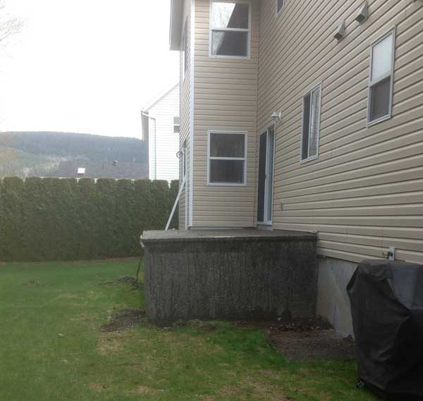 Concrete patio landing