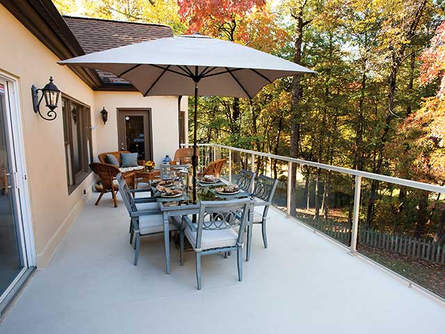Care and Clean your deck before winter - Autumn Deck
